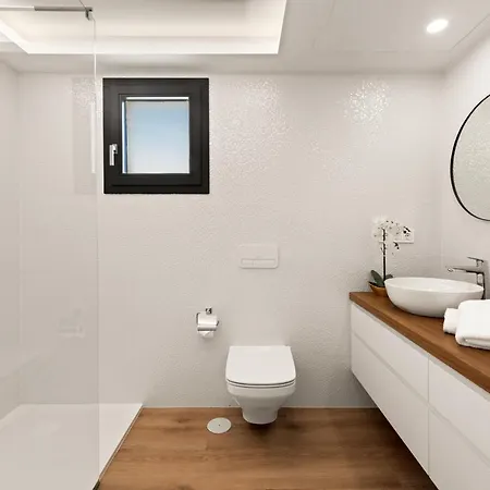 Sunny Modern Perfect Located Appartement Estepona